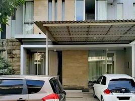 4 Schlafzimmer Haus zu verkaufen in Lakarsantri, East Jawa, Lakarsantri