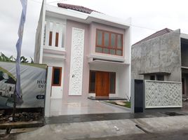 3 Kamar Vila for sale in Banguntapan, Bantul, Banguntapan