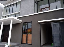 4 Habitación Casa en venta en Tambaksari, East Jawa, Tambaksari