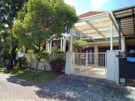 4 Bedroom House for sale in Dukuhpakis, Surabaya, Dukuhpakis