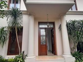 5 Bedroom House for sale in Medistra Hospital, Mampang Prapatan, Cilandak