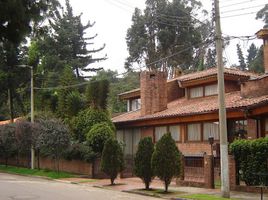 5 Bedroom Villa for sale in Bogota, Cundinamarca, Bogota