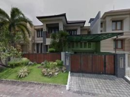 4 Kamar Rumah for sale in Lakarsantri, Surabaya, Lakarsantri