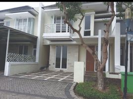 4 Habitación Casa en venta en Wiyung, East Jawa, Wiyung