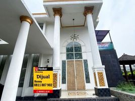 4 Bedroom Villa for sale in Bekasi, West Jawa, Lemahabang, Bekasi