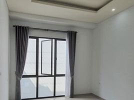 3 Habitación Villa en venta en Rungkut, East Jawa, Rungkut