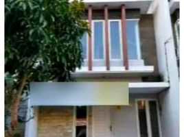 3 Habitación Villa en venta en Rungkut, East Jawa, Rungkut