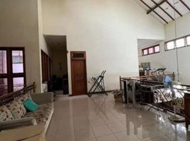 4 Bedroom House for sale in Wonokromo, Surabaya, Wonokromo