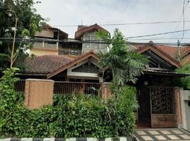 7 Kamar Vila for sale in Sukomanunggal, Surabaya, Sukomanunggal