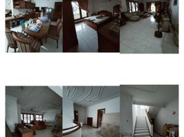 6 Bedroom House for sale in Dukuhpakis, Surabaya, Dukuhpakis