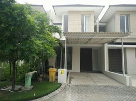 4 Schlafzimmer Haus zu verkaufen in Wiyung, East Jawa, Wiyung