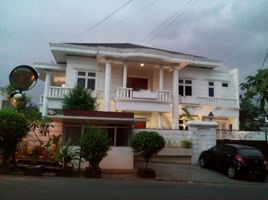 9 Kamar Vila for sale in Taman Situ Lembang, Menteng, Kebayoran Baru