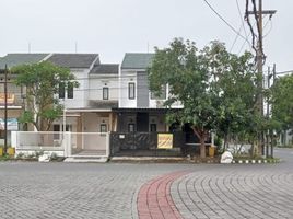 5 Bedroom House for sale in Kenjeran, Surabaya, Kenjeran