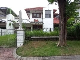  Casa en venta en Dukuhpakis, East Jawa, Dukuhpakis