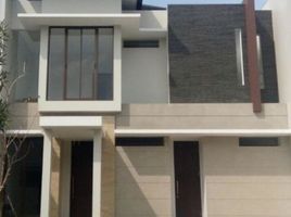 5 Habitación Villa en venta en Lakarsantri, East Jawa, Lakarsantri