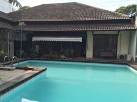 6 Bedroom Villa for sale in Antique Market, Menteng, Pulo Gadung