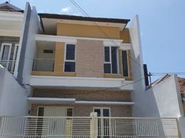 4 Schlafzimmer Villa zu verkaufen in Tambaksari, East Jawa, Tambaksari