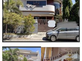 7 Bedroom House for sale in Siloam Hospitals Surabaya, Gubeng, Gubeng