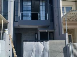 4 Habitación Villa en venta en Kenjeran, East Jawa, Kenjeran