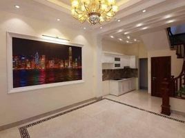 6 Bedroom House for sale in Nga Tu So, Hanoi, Nga Tu So