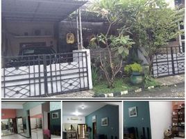 5 Bedroom House for sale in Wiyung, Surabaya, Wiyung