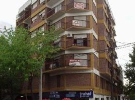 2 Habitación Apartamento en venta en Morón, Buenos Aires, Morón