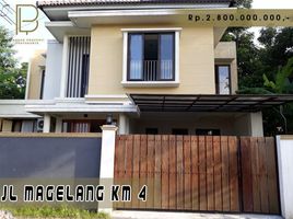 5 Bedroom House for sale in Gamping, Sleman, Gamping