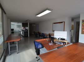 174.31 m² Office for sale in Mina De Sal De Nemocón, Bogotá, Bogotá