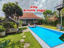 5 Bedroom House for sale in Sewon, Bantul, Sewon