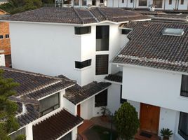 4 Bedroom House for sale in Quito, Pichincha, Quito, Quito