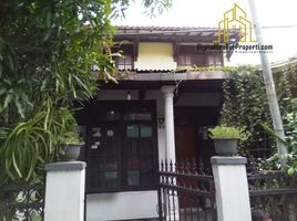 5 Bedroom House for sale in Cibeunying Kaler, Bandung, Cibeunying Kaler