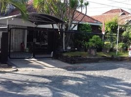 4 Bedroom House for sale in Siloam Hospitals Surabaya, Gubeng, Gubeng