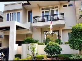 6 Bedroom House for sale in Dukuhpakis, Surabaya, Dukuhpakis