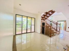 5 Bedroom House for rent in Southern District, Metro Manila, Paranaque City, Southern District