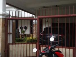 5 Habitación Villa en venta en Dukuhpakis, East Jawa, Dukuhpakis