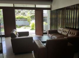 4 Kamar Vila for sale in 23 Paskal Shopping Center, Andir, Sumurbandung