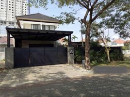 5 Bedroom House for sale in Lakarsantri, Surabaya, Lakarsantri