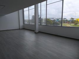 695.29 m² Office for rent in Colombia, Bogotá, Cundinamarca, Colombia