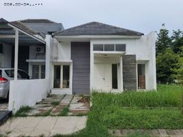 2 Kamar Rumah for sale in Taman, Sidoarjo, Taman