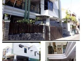 8 Bedroom House for sale in Siloam Hospitals Surabaya, Gubeng, Gubeng