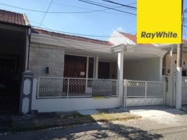 3 Kamar Rumah for rent in Lakarsantri, Surabaya, Lakarsantri