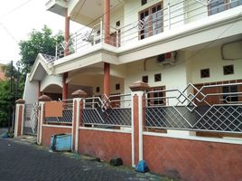 6 Kamar Vila for rent in Indonesia, Gubeng, Surabaya, East Jawa, Indonesia