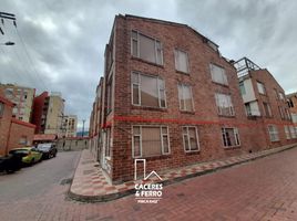 4 Bedroom House for sale in Bogota, Cundinamarca, Bogota