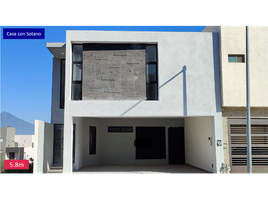 Maison 4 chambre à vendre à Monterrey, Nuevo Leon, Monterrey
