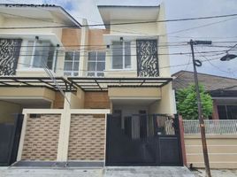 3 Habitación Villa en venta en Rungkut, East Jawa, Rungkut