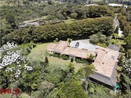 3 Habitación Villa en venta en Colombia, Medellín, Antioquia, Colombia