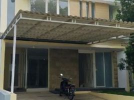 3 Habitación Villa en venta en Lakarsantri, East Jawa, Lakarsantri