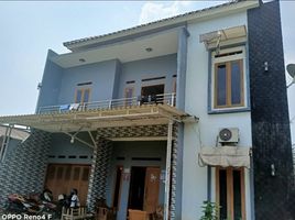 4 Kamar Rumah for sale in Sawangan, West Jawa, Sawangan