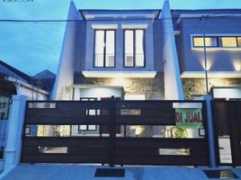 3 Habitación Villa en venta en Rungkut, East Jawa, Rungkut