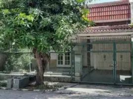 4 Bedroom House for rent in East Jawa, Dukuhpakis, Surabaya, East Jawa